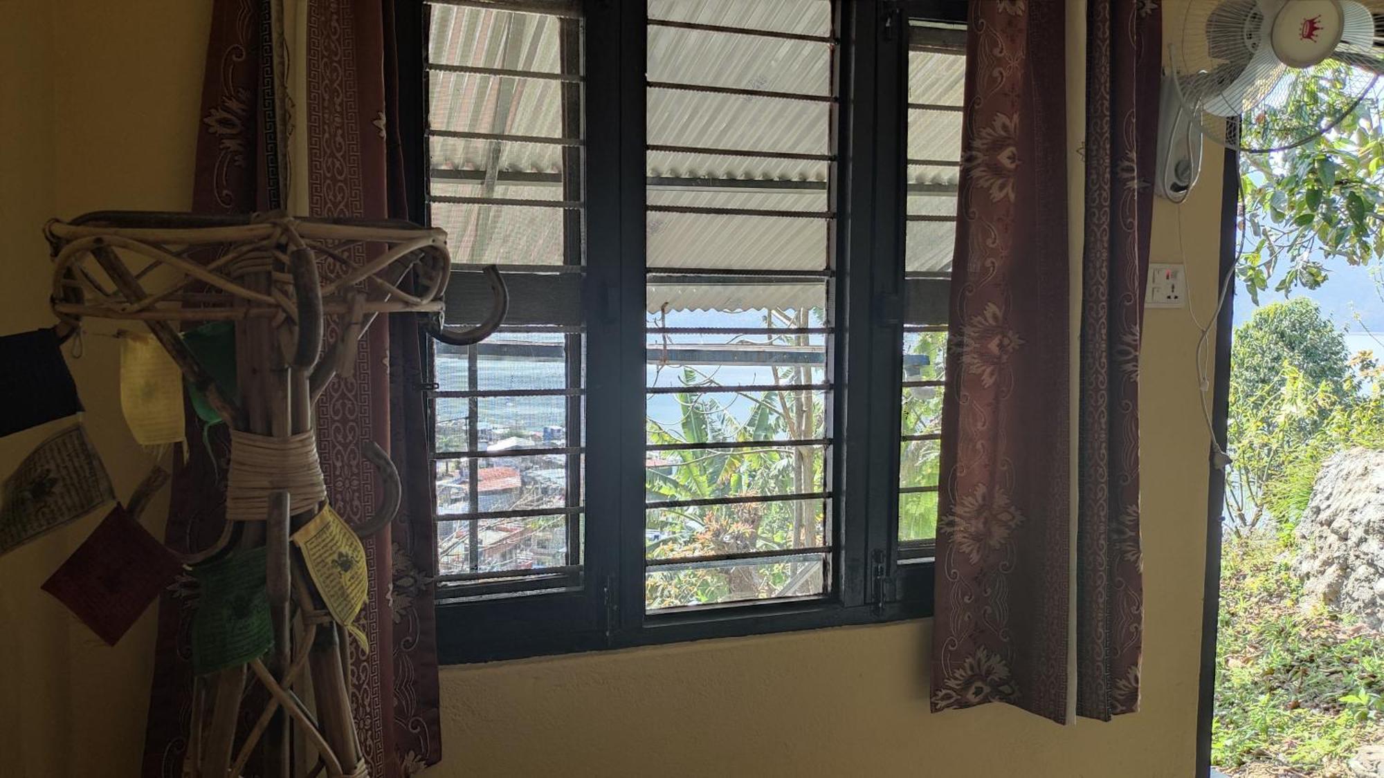 Peace Guesthouse Cottage ポカラ エクステリア 写真