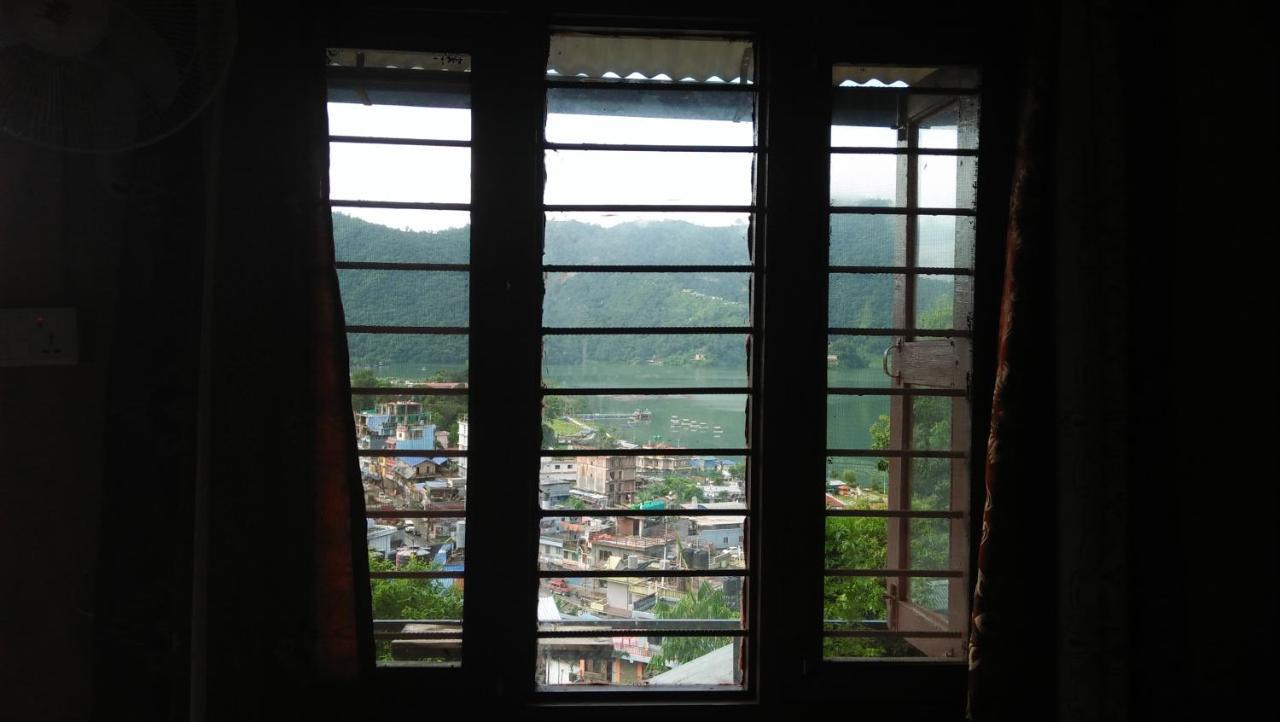 Peace Guesthouse Cottage ポカラ エクステリア 写真
